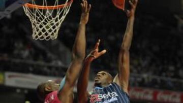 Simmons ante Seraphin.