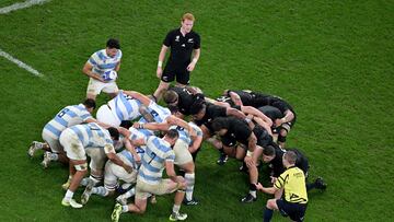 Players prepare to perform a scrum during the France 2023 Rugby World Cup semi-final match between Argentina and New Zealand at the Stade de France in Saint-Denis, on the outskirts of Paris, on October 20, 2023. (Photo by Miguel MEDINA / AFP)