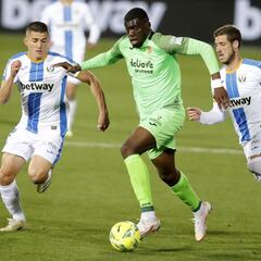 El fútbol extranjero llama a la puerta de Randy Nteka