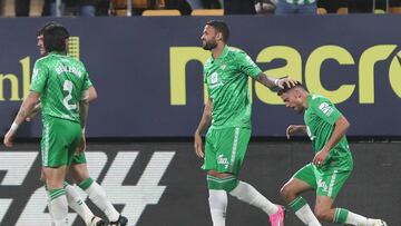 Fornals celebra su gol en Cádiz.