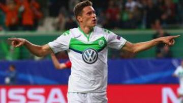 Draxler le da el triunfo al Wolfsburgo con su primer gol
