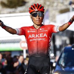 Nairo Quintana gana etapa y es líder de los Alpes Marítimos