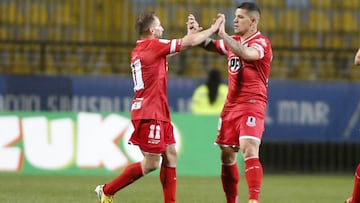 Futbol, Union La Calera vs Palestino.
 Decimoctava fecha, campeonato nacional 2018.
 El jugador de Union La Calera Carlos Nu&ntilde;ez, derecha, celebra su gol contra Palestino durante el partido de primera division disputado en el estadio Sausalito de Vina del Mar, Chile.
 03/08/2018
 Raul Zamora/Photosport
 
 Football, Union La Calera vs Palestino.
 18th date, National Championship 2018.
 Union La Calera&#039;s player Carlos Nu&ntilde;ez, right, celebrates after scoring against Palestino during the first division football match at the Sausalito stadium in Vina del Mar, Chile.
 03/08/2018
 Raul Zamora/Photosport