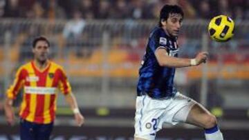 Diego Milito es otra opción.