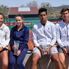 Carlos López y Diana Parry, campeones del ITF JC Ferrero