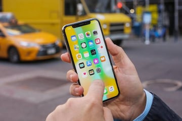 Tener un iPhone X, símbolo de ingresos altos... ¿en serio?