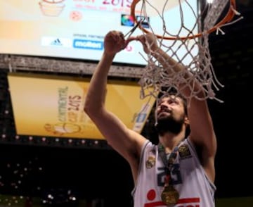 El Real Madrid  logra su quinto título seguido tras batallar contra el Bauru y los elementos, y se proclaman campeones de la Copa Intercontinental 2015