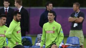 Cristiano Ronaldo, durante el entrenamiento de hoy.