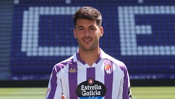 VALLADOLID. 16/08/23. PHOTOGENIC. PRESENTACIÓN DE JONY MONTIEL Y VICTOR MESEGUER COMO NUEVOS JUGADORES DEL REAL VALLADOLID.