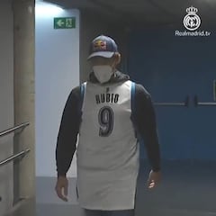 El gran gesto de apoyo de Llull a Ricky Rubio: aparece en el Palacio con su camiseta...