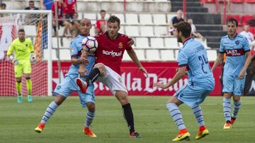 Muñiz rescata un punto ante un Levante que perdonó