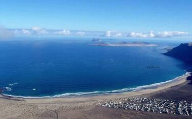 D¨®nde aprender surf: mejores playas de Espa?a