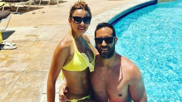 Carla Pardo junto a Claudio Bravo