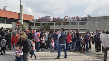 Afición del Athletic en Lezama