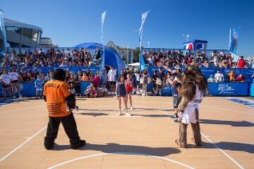 La Coruña disfrutó con todo el esplendor de la NBA Zone