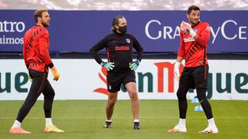 Ad&aacute;n y Oblak, en un entrenamiento.