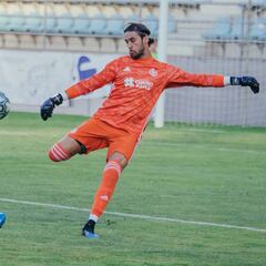 La Ponferradina quiere llevarse a Caro cedido