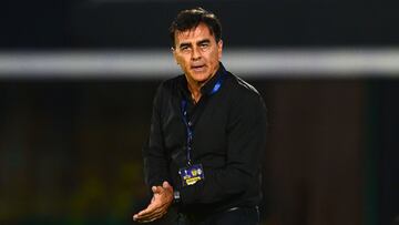 Gustavo Quinteros, a Europa