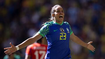 Luis Mena, debut para el olvido: la Roja cayó por goleada