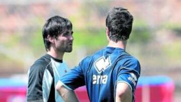 <b>CONOCIDO. </b>El catalán coincidió Arconada en el Burgos.