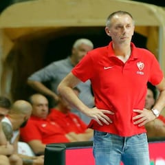 Milan Tomic dimite como entrenador del Estrella Roja