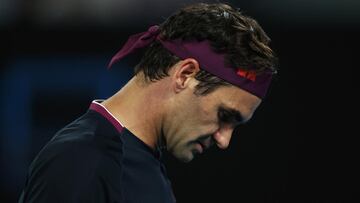 Federer to miss French Open, targets grass season return