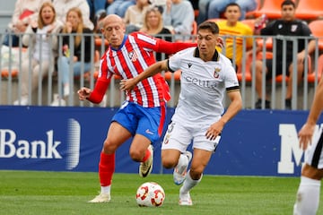 Víctor Mollejo, durante el partido contra el Ceuta.