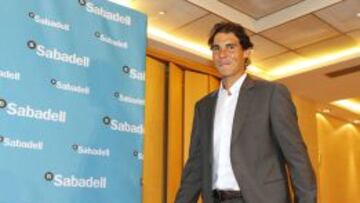 Rafa Nadal, en el acto de firma como embajador del Banco Sabadell.