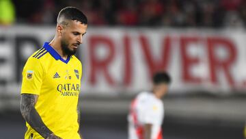 BUENOS AIRES, ARGENTINA - MARCH 20: Dario Benedetto of Boca Juniors reacts during a Copa de la Liga 2022 match between River Plate and Boca Juniors at Estadio Monumental Antonio Vespucio Liberti on March 20, 2022 in Buenos Aires, Argentina. (Photo by Rodrigo Valle/Getty Images)