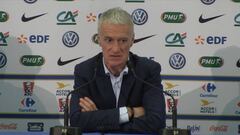 Deschamps muestra sus cartas