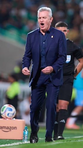 Javier Aguirre head coach of Mexico during 2025 International Friendly match between Mexico (Mexican National team) and Uruguay at TSM Corona Stadium, on November 15, 2025 in Torreon, Coahuila, Mexico.