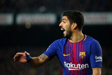 Luis Suárez should be punished for yellow card bid - LaLiga chief