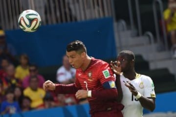 Cristiano Ronaldo y Jonathan Mensah