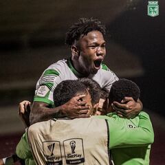 Nacional logra su primer triunfo en la era Bodmer y clasifica