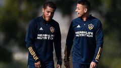 Este lunes 8 de junio, Chicharito, Pav&oacute;n y Jona Dos Santos protagonizaron el entrenamiento de LA Galaxy de cara al torneo a realizarse en Orlando, Florida.