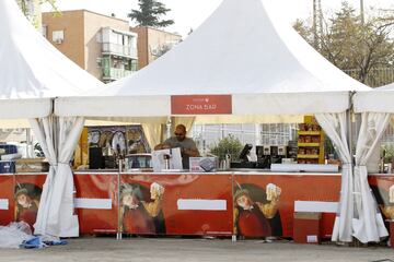 Ya están preparadas las Fan zones del Sevilla y Barça