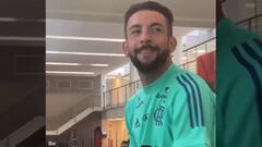 ¡Entrenó y conoció a sus nuevos compañeros!: así fue el primer día de Isla en Flamengo