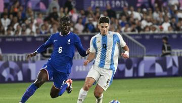 FDP analiza los arribos y fichajes en el futbol internacional