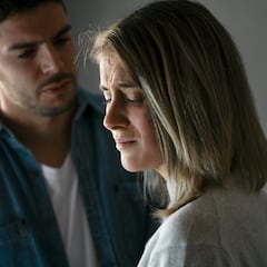 Ni mensajes al móvil ni ausencias: un detective privado revela la primera señal de una infidelidad