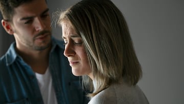 Ni mensajes al móvil ni ausencias: un detective privado revela la primera señal de una infidelidad