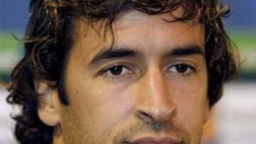 Ginés Carvajal: "Raúl puede dejar el Madrid en 2011"