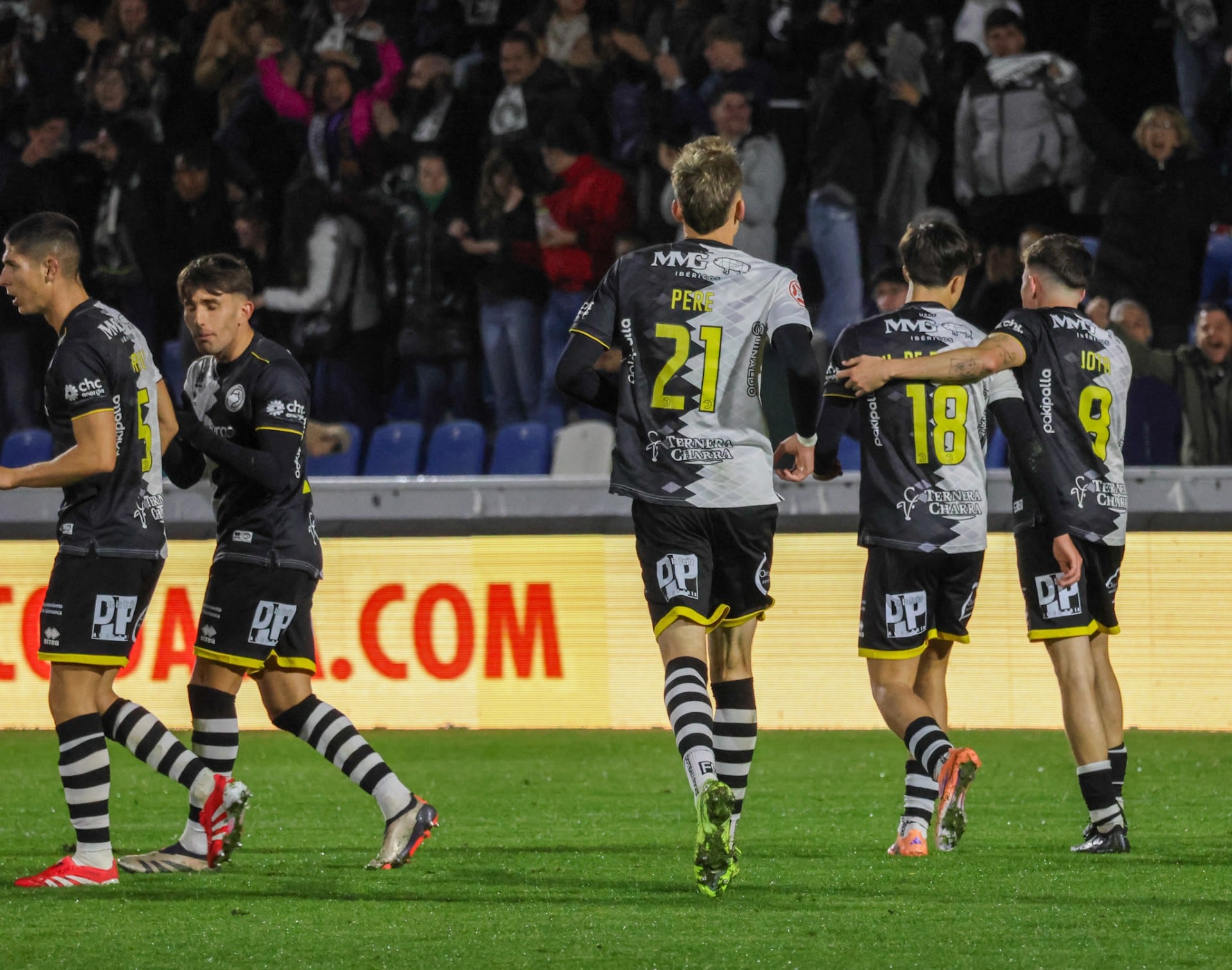 Un punto más para la Ponferradina y Unionistas