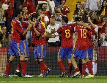 Edad: 29 años, 10 meses y 8 días
Partido: España 3-1 Escocia. Jugado el 11 de octubre de 2011. partido de la fase de clasificación para la EURO 2012.