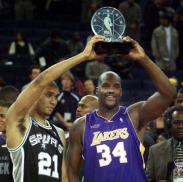 Tim Duncan y Shaquille O'Neal compartieron el MVP del All Star Game de 2000.