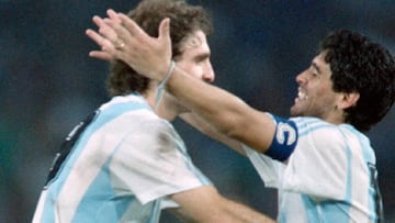 "Cuando Maradona no me podía sacar la pelota", la foto retro de Ruggeri junto a Diego