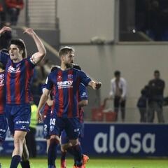 Huesca 2-1 Barcelona B: resumen, goles y resultado del partido