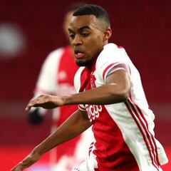 Gravenberch, la nueva estrella del Ajax y de los videojuegos