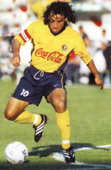 Fabián Estay anotó un tanto jugando por América en la Copa Libertadores 2000. Fue ante Boca Juniors.