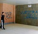 Pintadas en contra de la directiva en el Artés