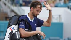Mar 31, 2022; Miami Gardens, FL, USA; Daniil Medvedev acknowledges the crowd while leaving the court after his match against Hubert Hurkacz (POL)(not pictured) in a men's singles quarterfinal in the Miami Open at Hard Rock Stadium. Mandatory Credit: Geoff